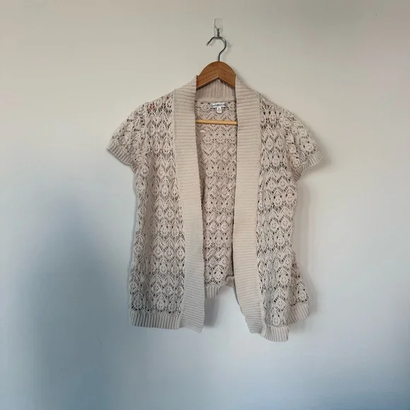 3/$20⚡️ Croft & Barrow Cream Knit Short Sleeve Cardigan Festival Boho Bohemian - Picture 5 of 15